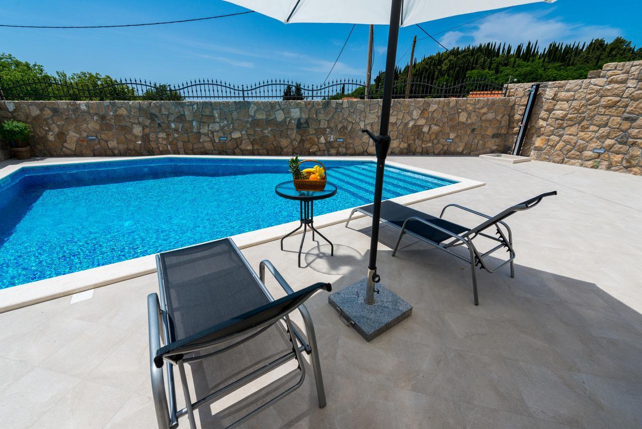 Apartments Villa Kabalero Gruda エクステリア 写真